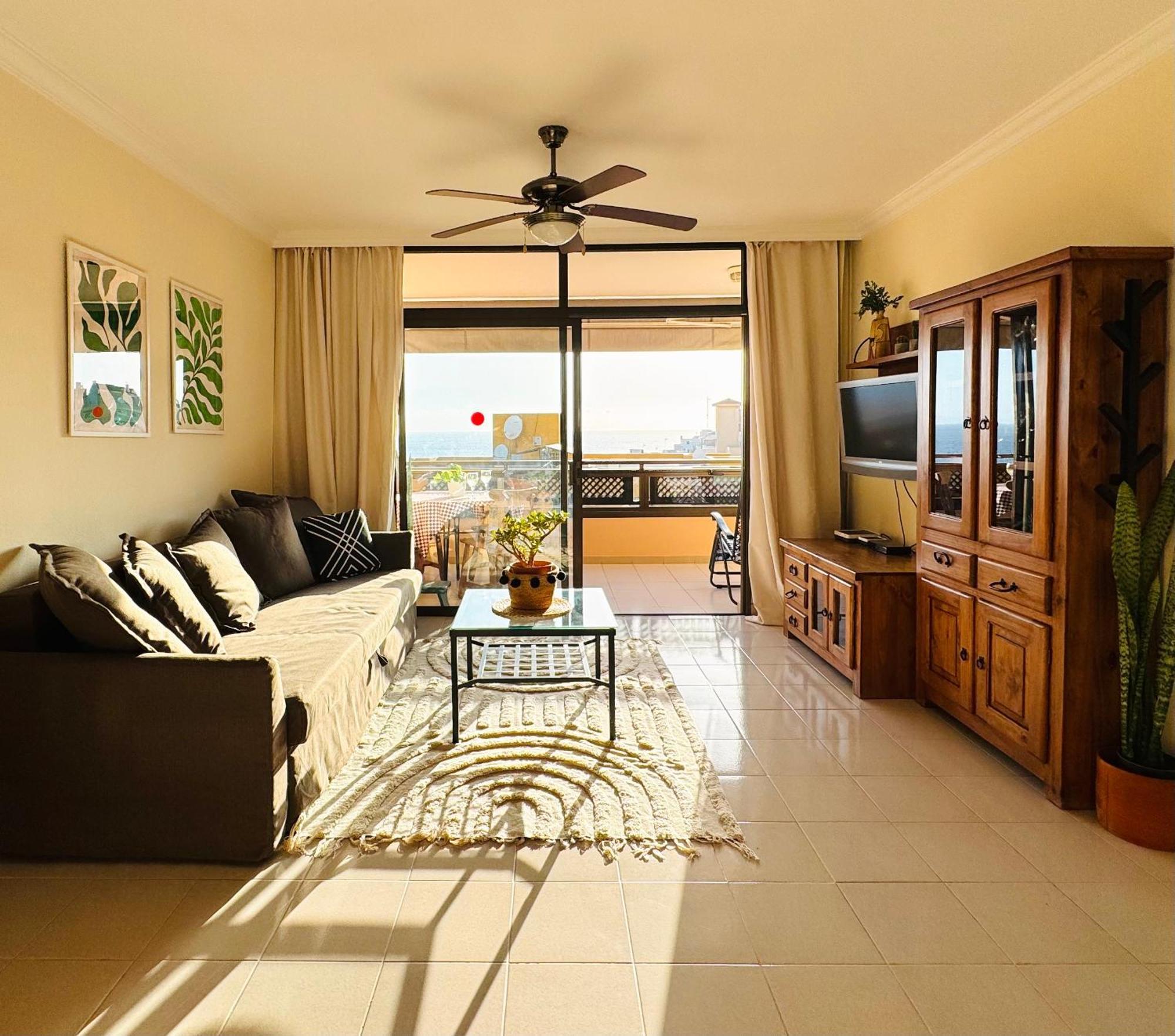 פוארטו דה סנטיאגו Casa Hugo - Ocean View, Quiet Pool, Fibre Net, Los Gigantes מראה חיצוני תמונה